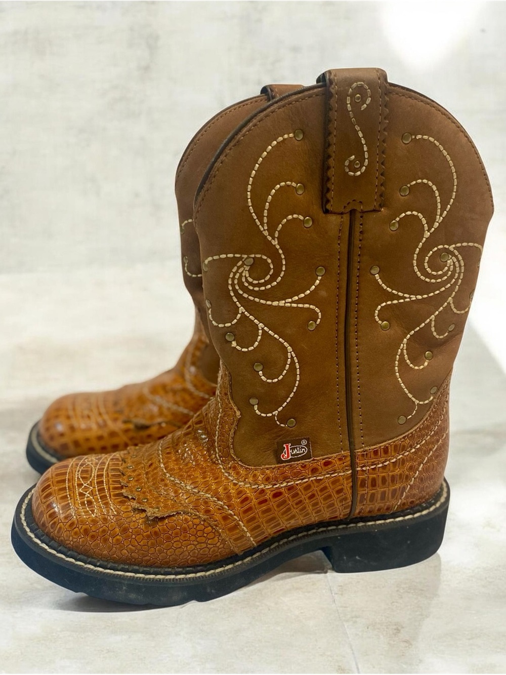 Justin Gypsy Exotic and Brown Leather Short Cowgirl Collection Western Boots 6.5